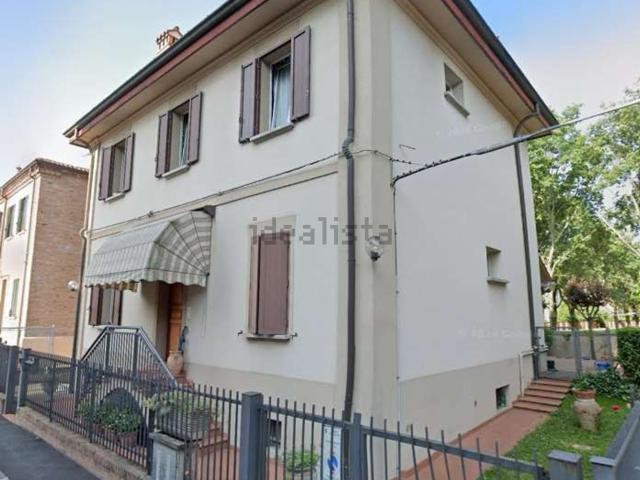 Villetta indipendente in vendita di 286 m² in Via Andrea da Faenza, 64
