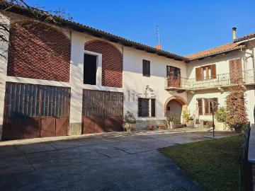 Villetta indipendente in vendita di 287 m² in Via Serra, 1