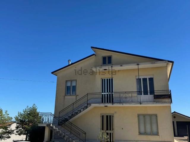 Villetta indipendente in vendita di 287 m² in Via Pozzetto, 630