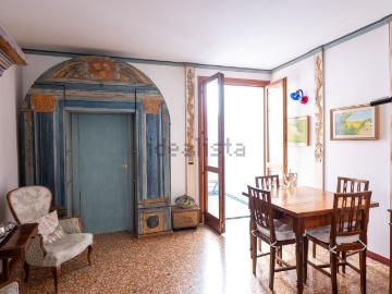 Villetta indipendente in vendita di 290 m²