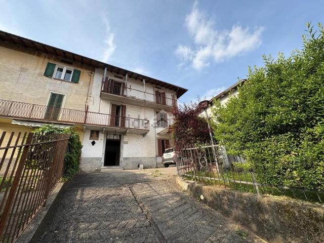 Villetta indipendente in vendita di 290 m² in Via Crocetta, 9