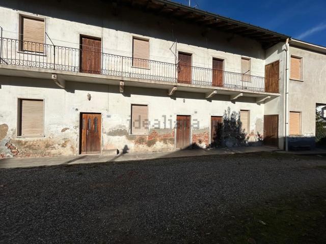 Villetta indipendente in vendita di 290 m² in Via Montello, 165