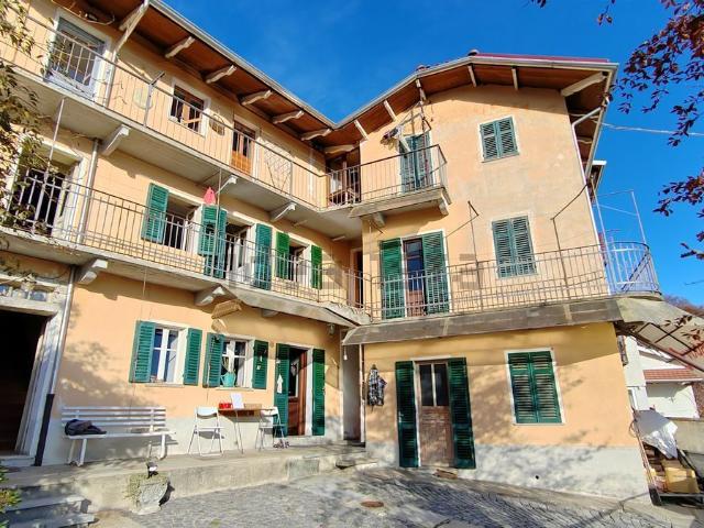 Villetta indipendente in vendita di 290 m² in Via Santuario d&apos Oropa, 344