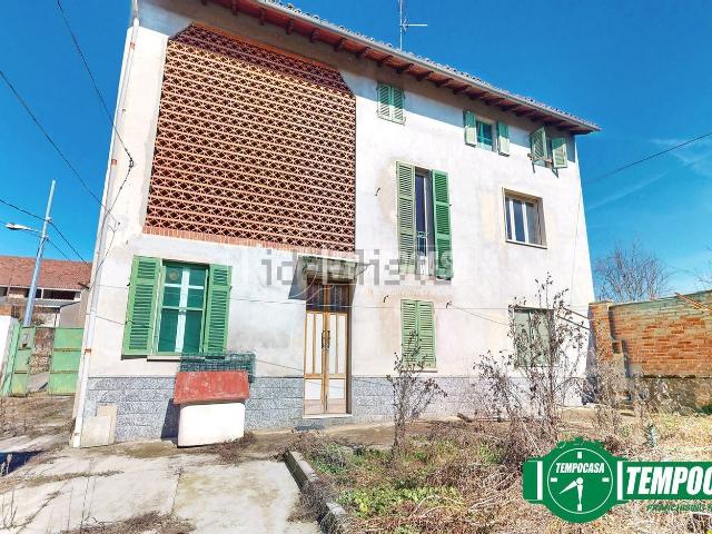 Villetta indipendente in vendita di 290 m² in Via Trieste