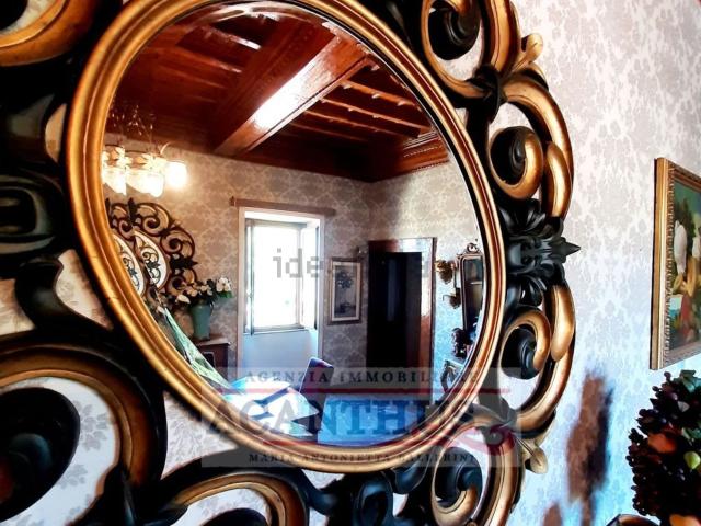 Villetta indipendente in vendita di 290 m² in Vicolo Limoncella