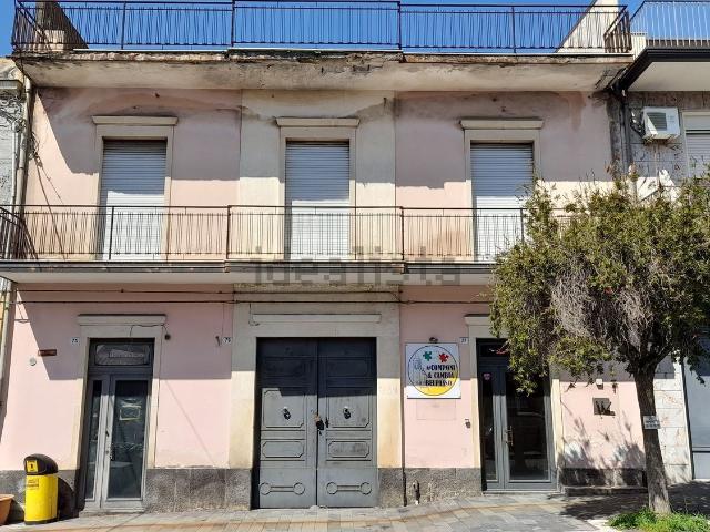 Villetta indipendente in vendita di 291 m² in Via Vittorio Emanuele III, 75