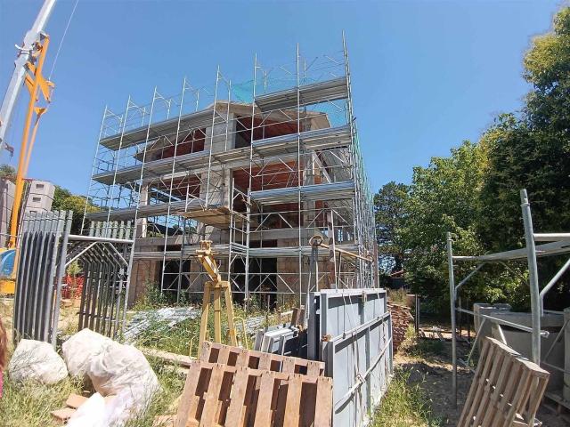 Villetta indipendente in vendita di 293 m²