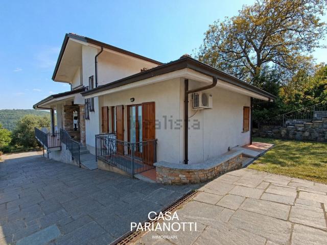 Villetta indipendente in vendita di 293 m² in Via Nazionale, 29