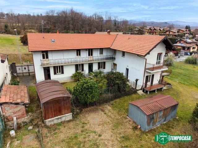 Villetta indipendente in vendita di 294 m² in Via S. Grato, 11