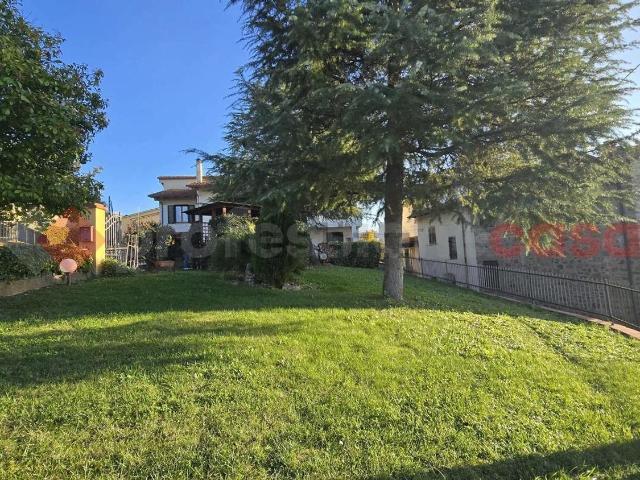 Villetta indipendente in vendita di 294 m² in Località Fontiano