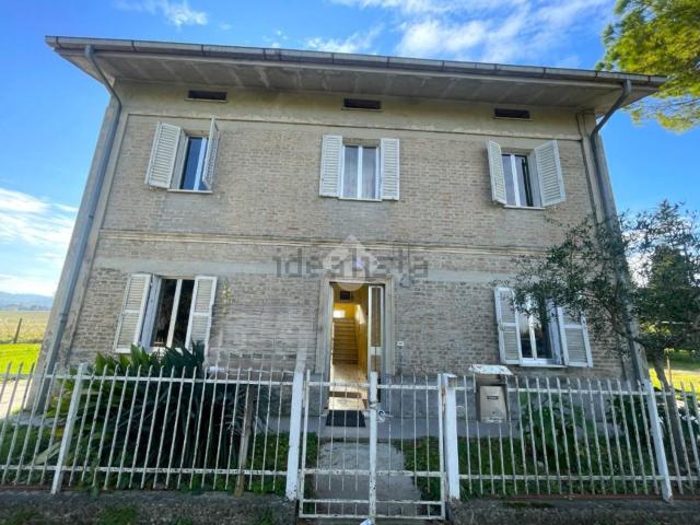 Villetta indipendente in vendita di 295 m² in Via Michelangelo Buonarroti, 1