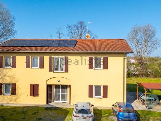 Villetta indipendente in vendita di 296 m² in Via Canale di Migliarina, 4