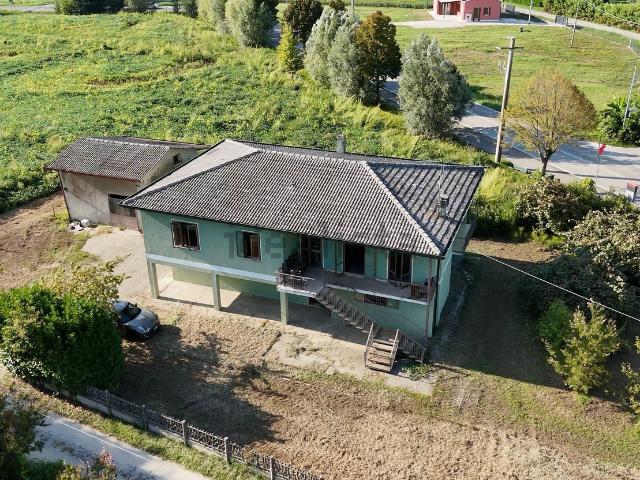 Villetta indipendente in vendita di 296 m² in Via Arino, 17