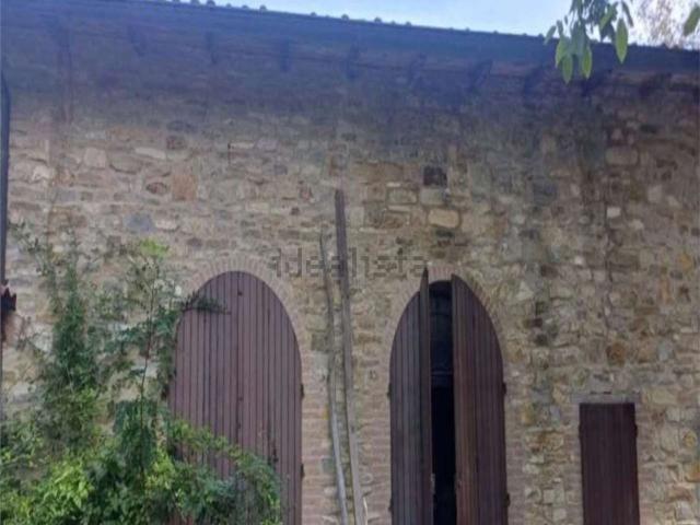 Villetta indipendente in vendita di 296 m² in Via Guglielmo Marconi