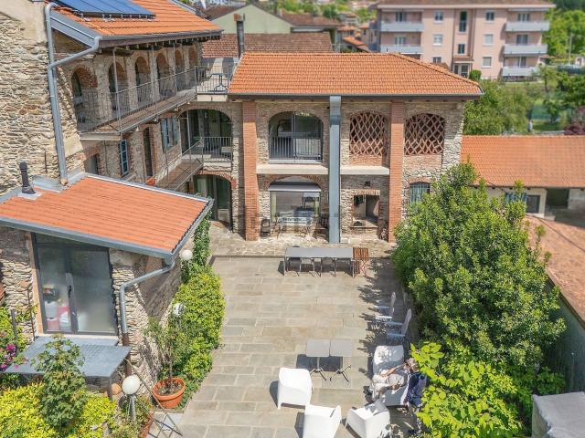 Villetta indipendente in vendita di 242 m²