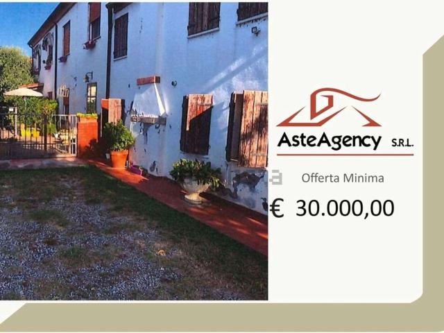 Villetta indipendente in vendita di 2978 m² in Via Romana, 57