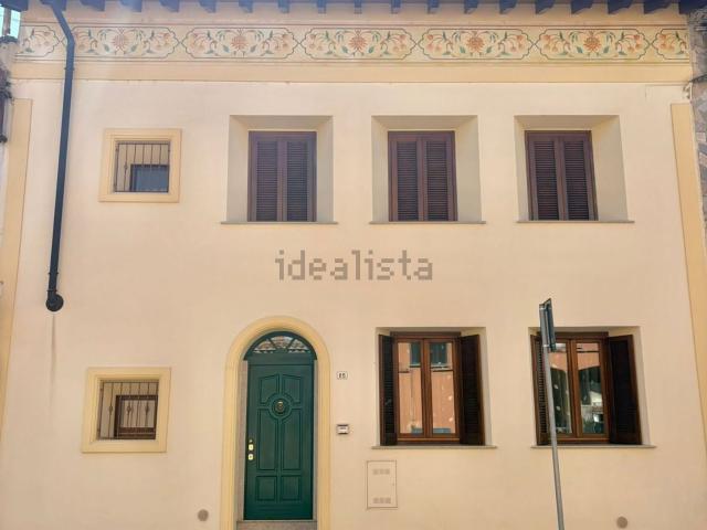 Villetta indipendente in vendita di 297 m² in Via Balbi, 65