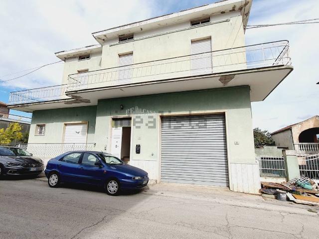 Villetta indipendente in vendita di 300 m²