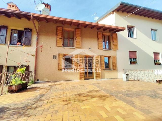 Villetta indipendente in vendita di 300 m²