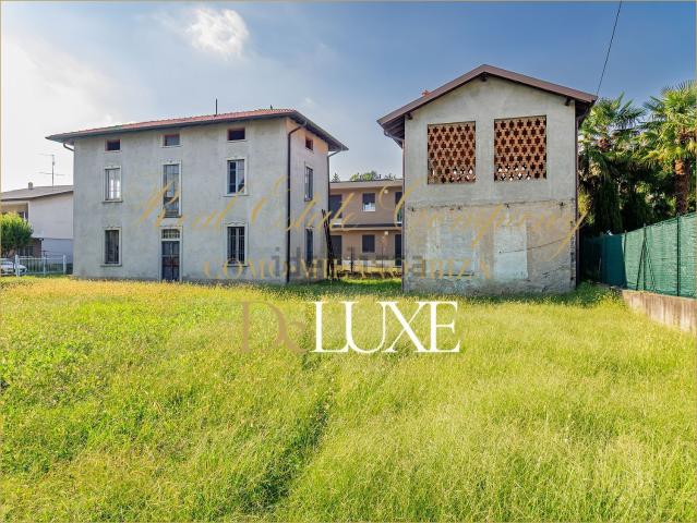 Villetta indipendente in vendita di 300 m²