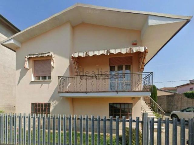 Villetta indipendente in vendita di 270 m²