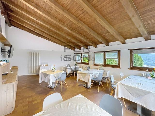 Villetta indipendente in vendita di 300 m²