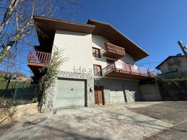 Villetta indipendente in vendita di 300 m²