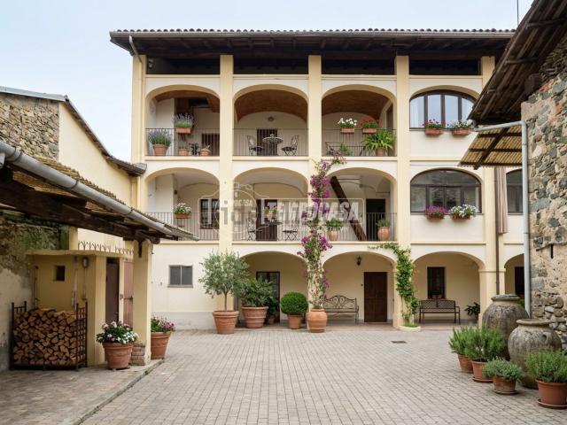 Villetta indipendente in vendita di 300 m²