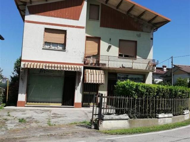 Villetta indipendente in vendita di 300 m²