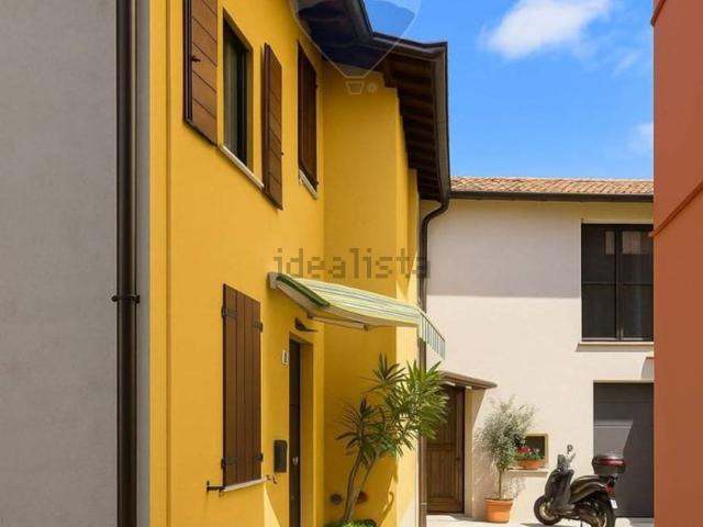 Villetta indipendente in vendita di 300 m²