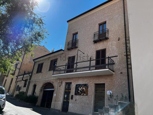 Villetta indipendente in vendita di 300 m²