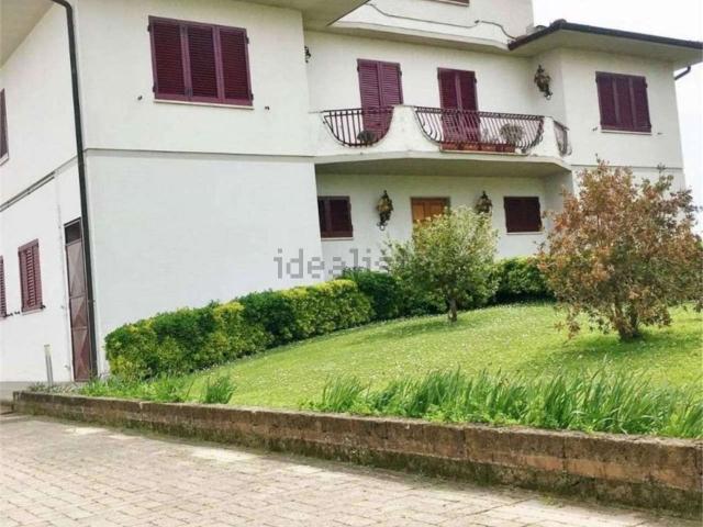 Villetta indipendente in vendita di 300 m²
