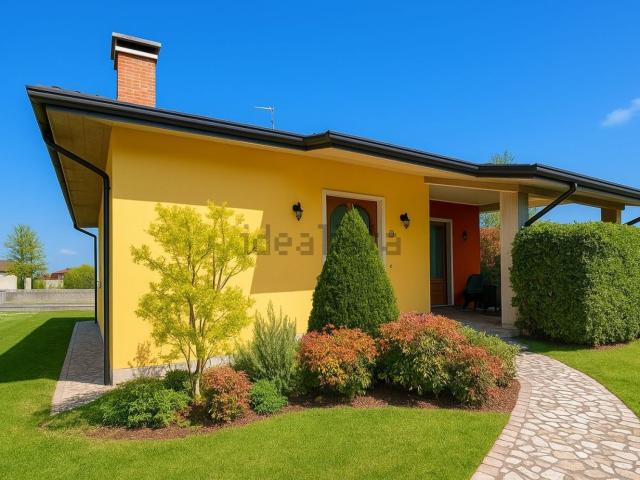 Villetta indipendente in vendita di 300 m²