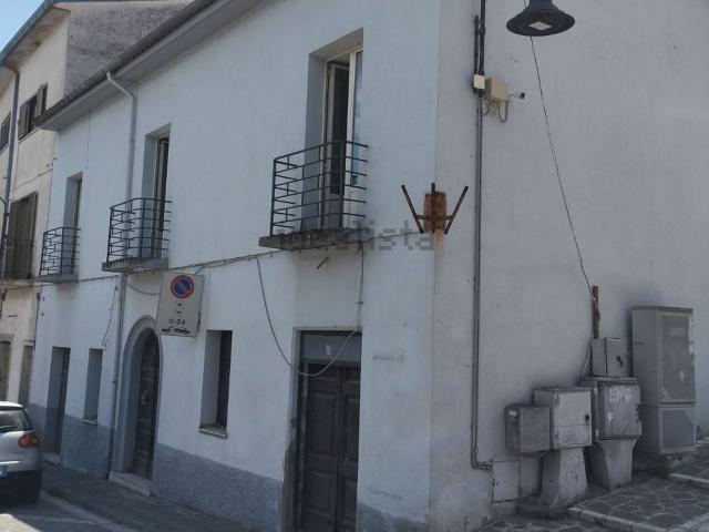 Villetta indipendente in vendita di 300 m² in Via Collicello