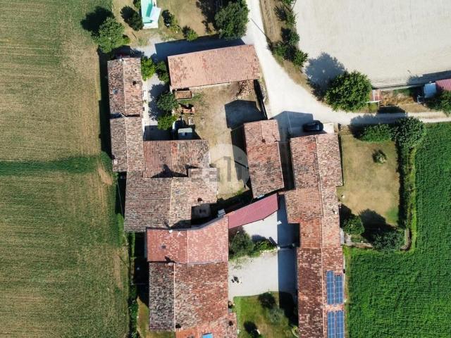Villetta indipendente in vendita di 300 m² in Via Cominello, 8