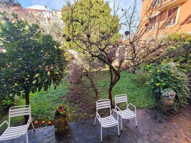 Villetta indipendente in vendita di 300 m² in Via Cornettolo