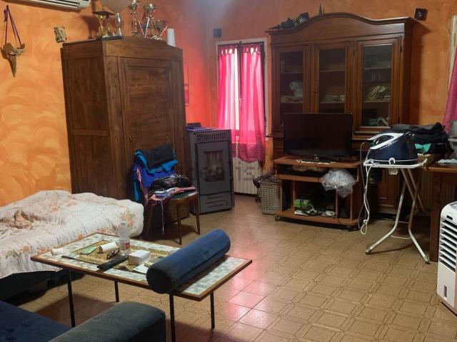 Villetta indipendente in vendita di 300 m² in Via Canal Bianco Inferiore, 30