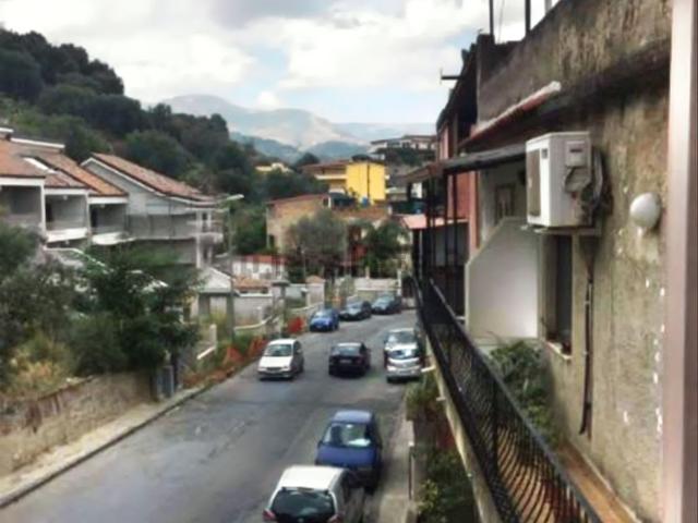 Villetta indipendente in vendita di 300 m² in Via Carrubara, 47