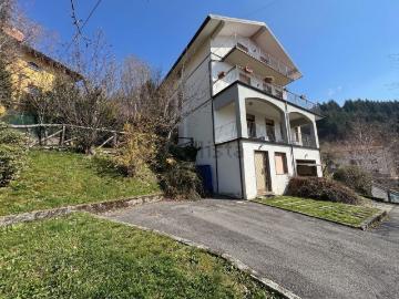 Villetta indipendente in vendita di 300 m² in Via Case Alte