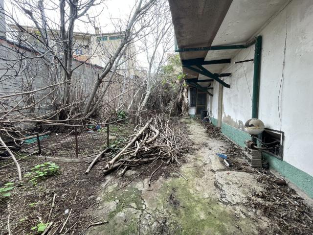 Villetta indipendente in vendita di 300 m² in Via Cesare Battisti, 15