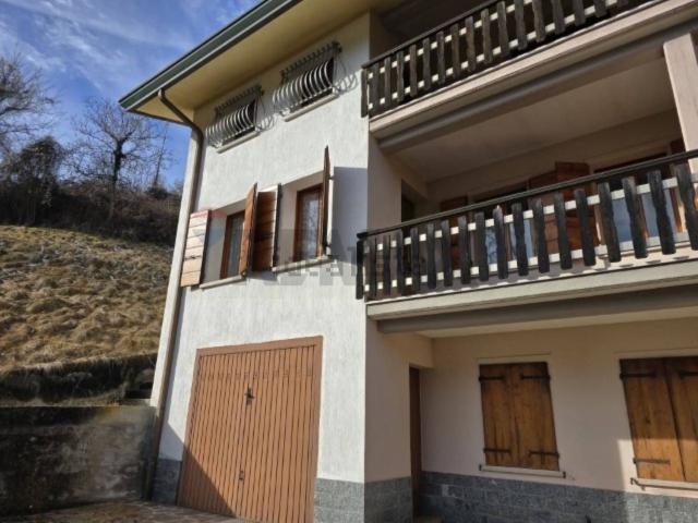 Villetta indipendente in vendita di 300 m² in Via Ciess, 9