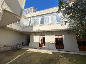 Villetta indipendente in vendita di 300 m² in Via Anna Frank