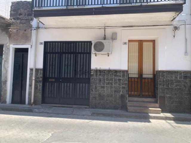 Villetta indipendente in vendita di 300 m² in Via Alessandro Manzoni, 32