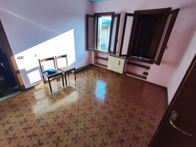 Villetta indipendente in vendita di 300 m² in Via Bissoli