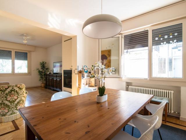 Villetta indipendente in vendita di 300 m² in Via Garigliano