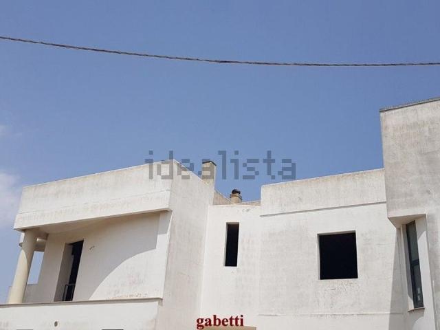Villetta indipendente in vendita di 300 m² in Via Gerolamo Cardano