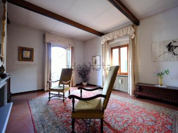 Villetta indipendente in vendita di 300 m² in Via Giuseppe Garibaldi