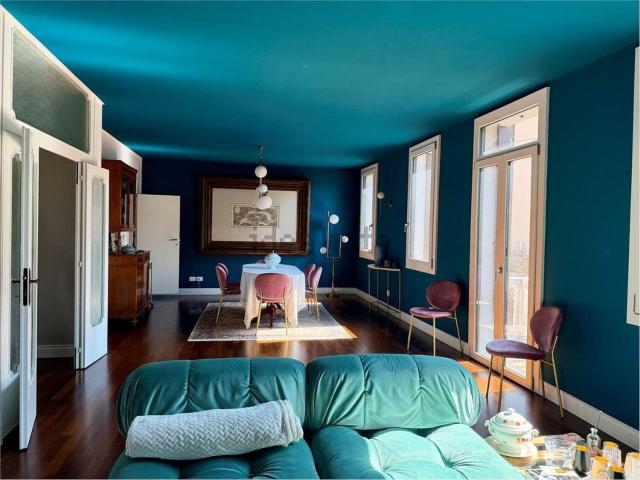 Villetta indipendente in vendita di 300 m² in Via Giambattista Belzoni