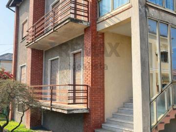 Villetta indipendente in vendita di 300 m² in Via Don Andrea Lunati, 12
