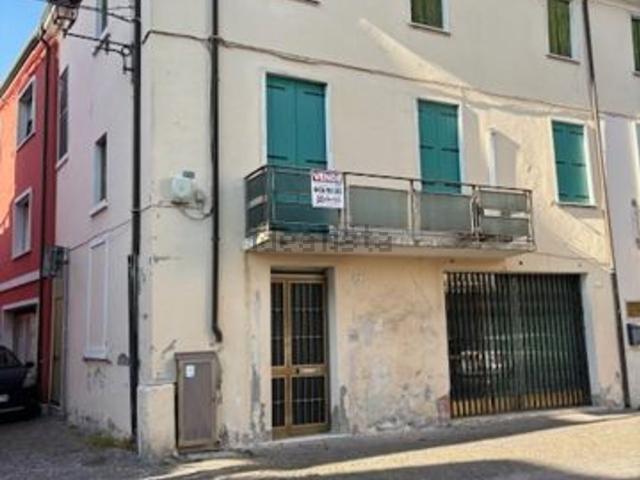 Villetta indipendente in vendita di 300 m² in Via degli Avieri